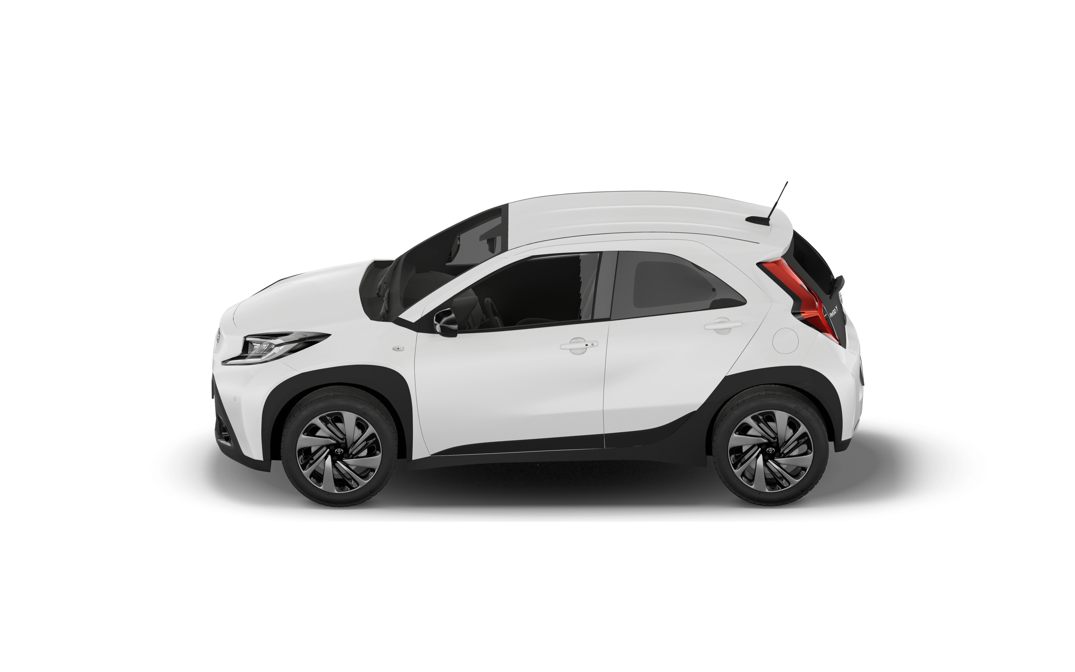 Toyota aygo x hatchback 1.0 vvt-i edge 5 doors [canvas/parking]